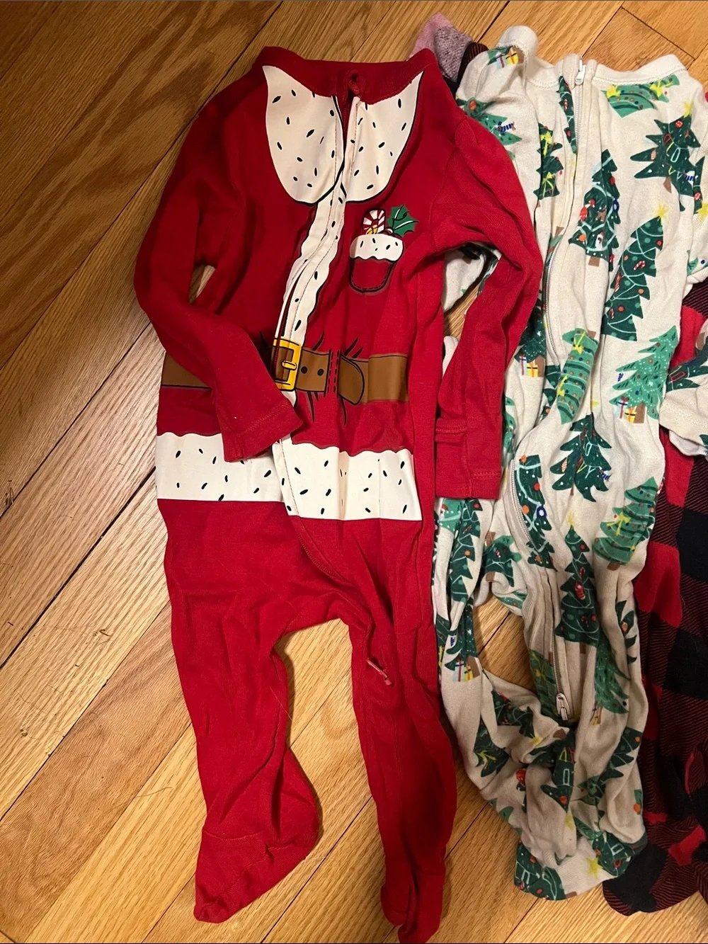 Old Navy Infant Holiday Sleepwear Pack - Red, Green, Navy, Cream, Black